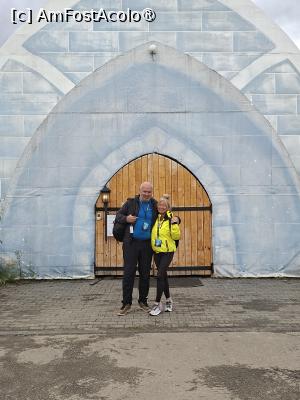 [P20] la intrarea in muzeul de gheată » foto by robert
 - 
<span class="allrVoted glyphicon glyphicon-heart hidden" id="av1509236"></span>
<a class="m-l-10 hidden" id="sv1509236" onclick="voting_Foto_DelVot(,1509236,29187)" role="button">șterge vot <span class="glyphicon glyphicon-remove"></span></a>
<a id="v91509236" class=" c-red"  onclick="voting_Foto_SetVot(1509236)" role="button"><span class="glyphicon glyphicon-heart-empty"></span> <b>LIKE</b> = Votează poza</a> <img class="hidden"  id="f1509236W9" src="/imagini/loader.gif" border="0" /><span class="AjErrMes hidden" id="e1509236ErM"></span>