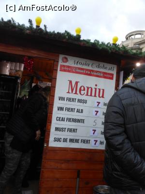 [P23] București - T&acirc;rgul de Crăciun 2022. Alte prețuri. » foto by iulianic
 - 
<span class="allrVoted glyphicon glyphicon-heart hidden" id="av1341647"></span>
<a class="m-l-10 hidden" id="sv1341647" onclick="voting_Foto_DelVot(,1341647,29197)" role="button">șterge vot <span class="glyphicon glyphicon-remove"></span></a>
<a id="v91341647" class=" c-red"  onclick="voting_Foto_SetVot(1341647)" role="button"><span class="glyphicon glyphicon-heart-empty"></span> <b>LIKE</b> = Votează poza</a> <img class="hidden"  id="f1341647W9" src="/imagini/loader.gif" border="0" /><span class="AjErrMes hidden" id="e1341647ErM"></span>