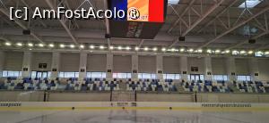 [P18] București - Târgul de Crăciun Berceni. Patinoarul Olimpic. » foto by iulianic
 - 
<span class="allrVoted glyphicon glyphicon-heart hidden" id="av1459574"></span>
<a class="m-l-10 hidden" id="sv1459574" onclick="voting_Foto_DelVot(,1459574,29197)" role="button">șterge vot <span class="glyphicon glyphicon-remove"></span></a>
<a id="v91459574" class=" c-red"  onclick="voting_Foto_SetVot(1459574)" role="button"><span class="glyphicon glyphicon-heart-empty"></span> <b>LIKE</b> = Votează poza</a> <img class="hidden"  id="f1459574W9" src="/imagini/loader.gif" border="0" /><span class="AjErrMes hidden" id="e1459574ErM"></span>