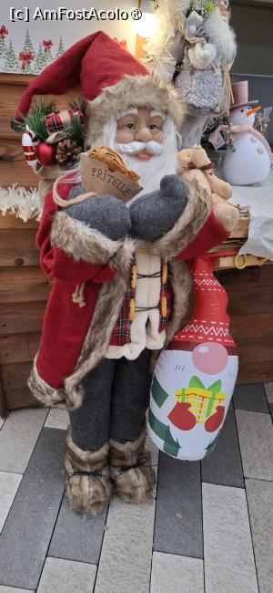 [P03] București - Târgul de Crăciun Berceni. A sosit Moș Crăciun. » foto by iulianic
 - 
<span class="allrVoted glyphicon glyphicon-heart hidden" id="av1459559"></span>
<a class="m-l-10 hidden" id="sv1459559" onclick="voting_Foto_DelVot(,1459559,29197)" role="button">șterge vot <span class="glyphicon glyphicon-remove"></span></a>
<a id="v91459559" class=" c-red"  onclick="voting_Foto_SetVot(1459559)" role="button"><span class="glyphicon glyphicon-heart-empty"></span> <b>LIKE</b> = Votează poza</a> <img class="hidden"  id="f1459559W9" src="/imagini/loader.gif" border="0" /><span class="AjErrMes hidden" id="e1459559ErM"></span>