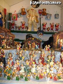 [P09] Figurine de Craciun. » foto by ninaa
 - 
<span class="allrVoted glyphicon glyphicon-heart hidden" id="av174236"></span>
<a class="m-l-10 hidden" id="sv174236" onclick="voting_Foto_DelVot(,174236,29197)" role="button">șterge vot <span class="glyphicon glyphicon-remove"></span></a>
<a id="v9174236" class=" c-red"  onclick="voting_Foto_SetVot(174236)" role="button"><span class="glyphicon glyphicon-heart-empty"></span> <b>LIKE</b> = Votează poza</a> <img class="hidden"  id="f174236W9" src="/imagini/loader.gif" border="0" /><span class="AjErrMes hidden" id="e174236ErM"></span>