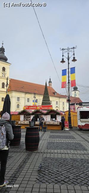 [P18] Targ Crăciun Sibiu » foto by kmy
 - 
<span class="allrVoted glyphicon glyphicon-heart hidden" id="av1400361"></span>
<a class="m-l-10 hidden" id="sv1400361" onclick="voting_Foto_DelVot(,1400361,29199)" role="button">șterge vot <span class="glyphicon glyphicon-remove"></span></a>
<a id="v91400361" class=" c-red"  onclick="voting_Foto_SetVot(1400361)" role="button"><span class="glyphicon glyphicon-heart-empty"></span> <b>LIKE</b> = Votează poza</a> <img class="hidden"  id="f1400361W9" src="/imagini/loader.gif" border="0" /><span class="AjErrMes hidden" id="e1400361ErM"></span>