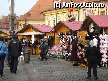 [P03] Sibiu -Piata Mare - Targul de Craciun, putina lume la acea ora » foto by Diaura*
 - 
<span class="allrVoted glyphicon glyphicon-heart hidden" id="av284225"></span>
<a class="m-l-10 hidden" id="sv284225" onclick="voting_Foto_DelVot(,284225,29199)" role="button">șterge vot <span class="glyphicon glyphicon-remove"></span></a>
<a id="v9284225" class=" c-red"  onclick="voting_Foto_SetVot(284225)" role="button"><span class="glyphicon glyphicon-heart-empty"></span> <b>LIKE</b> = Votează poza</a> <img class="hidden"  id="f284225W9" src="/imagini/loader.gif" border="0" /><span class="AjErrMes hidden" id="e284225ErM"></span>