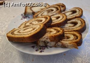 [P33] Pensiunea Cristina - cina » foto by Carmen Ion
 - 
&lt;span class=&quot;allrVoted glyphicon glyphicon-heart hidden&quot; id=&quot;av1510280&quot;&gt;&lt;/span&gt;
&lt;a class=&quot;m-l-10 hidden&quot; id=&quot;sv1510280&quot; onclick=&quot;voting_Foto_DelVot(,1510280,29200)&quot; role=&quot;button&quot;&gt;șterge vot &lt;span class=&quot;glyphicon glyphicon-remove&quot;&gt;&lt;/span&gt;&lt;/a&gt;
&lt;a id=&quot;v91510280&quot; class=&quot; c-red&quot;  onclick=&quot;voting_Foto_SetVot(1510280)&quot; role=&quot;button&quot;&gt;&lt;span class=&quot;glyphicon glyphicon-heart-empty&quot;&gt;&lt;/span&gt; &lt;b&gt;LIKE&lt;/b&gt; = Votează poza&lt;/a&gt; &lt;img class=&quot;hidden&quot;  id=&quot;f1510280W9&quot; src=&quot;/imagini/loader.gif&quot; border=&quot;0&quot; /&gt;&lt;span class=&quot;AjErrMes hidden&quot; id=&quot;e1510280ErM&quot;&gt;&lt;/span&gt;