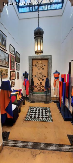 [P41] Marrakech, Grădina Majorelle, Boutic Majorelle și Galeria Love » foto by mprofeanu
 - 
<span class="allrVoted glyphicon glyphicon-heart hidden" id="av1483288"></span>
<a class="m-l-10 hidden" id="sv1483288" onclick="voting_Foto_DelVot(,1483288,29203)" role="button">șterge vot <span class="glyphicon glyphicon-remove"></span></a>
<a id="v91483288" class=" c-red"  onclick="voting_Foto_SetVot(1483288)" role="button"><span class="glyphicon glyphicon-heart-empty"></span> <b>LIKE</b> = Votează poza</a> <img class="hidden"  id="f1483288W9" src="/imagini/loader.gif" border="0" /><span class="AjErrMes hidden" id="e1483288ErM"></span>