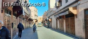 [P05] Marrakech, Medina dimineața » foto by mprofeanu
 - 
<span class="allrVoted glyphicon glyphicon-heart hidden" id="av1483252"></span>
<a class="m-l-10 hidden" id="sv1483252" onclick="voting_Foto_DelVot(,1483252,29203)" role="button">șterge vot <span class="glyphicon glyphicon-remove"></span></a>
<a id="v91483252" class=" c-red"  onclick="voting_Foto_SetVot(1483252)" role="button"><span class="glyphicon glyphicon-heart-empty"></span> <b>LIKE</b> = Votează poza</a> <img class="hidden"  id="f1483252W9" src="/imagini/loader.gif" border="0" /><span class="AjErrMes hidden" id="e1483252ErM"></span>