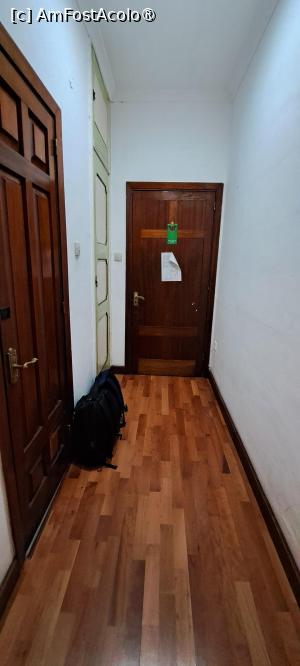 [P19] Camera noastră, twin economy, holul lung » foto by irinad
 - 
<span class="allrVoted glyphicon glyphicon-heart hidden" id="av1511583"></span>
<a class="m-l-10 hidden" id="sv1511583" onclick="voting_Foto_DelVot(,1511583,29207)" role="button">șterge vot <span class="glyphicon glyphicon-remove"></span></a>
<a id="v91511583" class=" c-red"  onclick="voting_Foto_SetVot(1511583)" role="button"><span class="glyphicon glyphicon-heart-empty"></span> <b>LIKE</b> = Votează poza</a> <img class="hidden"  id="f1511583W9" src="/imagini/loader.gif" border="0" /><span class="AjErrMes hidden" id="e1511583ErM"></span>