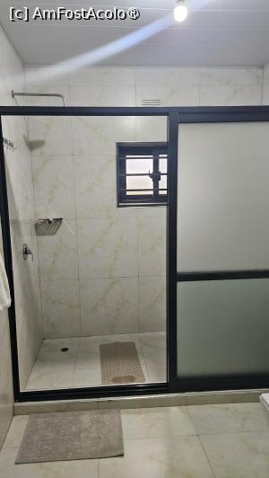 [P18] e dotată cu duș » foto by robert
 - 
<span class="allrVoted glyphicon glyphicon-heart hidden" id="av1511632"></span>
<a class="m-l-10 hidden" id="sv1511632" onclick="voting_Foto_DelVot(,1511632,29210)" role="button">șterge vot <span class="glyphicon glyphicon-remove"></span></a>
<a id="v91511632" class=" c-red"  onclick="voting_Foto_SetVot(1511632)" role="button"><span class="glyphicon glyphicon-heart-empty"></span> <b>LIKE</b> = Votează poza</a> <img class="hidden"  id="f1511632W9" src="/imagini/loader.gif" border="0" /><span class="AjErrMes hidden" id="e1511632ErM"></span>