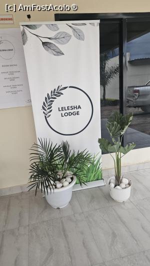 [P08] La recepție » foto by robert
 - 
<span class="allrVoted glyphicon glyphicon-heart hidden" id="av1511622"></span>
<a class="m-l-10 hidden" id="sv1511622" onclick="voting_Foto_DelVot(,1511622,29210)" role="button">șterge vot <span class="glyphicon glyphicon-remove"></span></a>
<a id="v91511622" class=" c-red"  onclick="voting_Foto_SetVot(1511622)" role="button"><span class="glyphicon glyphicon-heart-empty"></span> <b>LIKE</b> = Votează poza</a> <img class="hidden"  id="f1511622W9" src="/imagini/loader.gif" border="0" /><span class="AjErrMes hidden" id="e1511622ErM"></span>