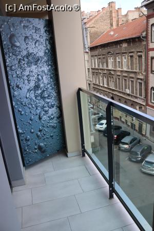 [P12] Balcon (zonă dormitor) » foto by mont
 - 
<span class="allrVoted glyphicon glyphicon-heart hidden" id="av1511745"></span>
<a class="m-l-10 hidden" id="sv1511745" onclick="voting_Foto_DelVot(,1511745,29211)" role="button">șterge vot <span class="glyphicon glyphicon-remove"></span></a>
<a id="v91511745" class=" c-red"  onclick="voting_Foto_SetVot(1511745)" role="button"><span class="glyphicon glyphicon-heart-empty"></span> <b>LIKE</b> = Votează poza</a> <img class="hidden"  id="f1511745W9" src="/imagini/loader.gif" border="0" /><span class="AjErrMes hidden" id="e1511745ErM"></span>