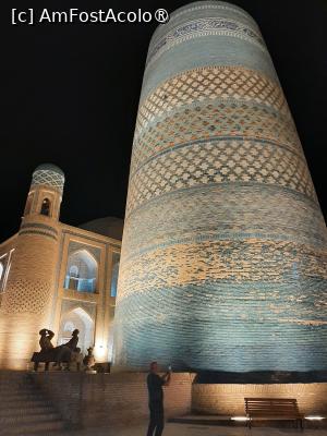 [P15] Hiva noaptea
Acesta e minaretul scurt: are sub 30 de metri :) » foto by adso
 - 
<span class="allrVoted glyphicon glyphicon-heart hidden" id="av1512297"></span>
<a class="m-l-10 hidden" id="sv1512297" onclick="voting_Foto_DelVot(,1512297,29214)" role="button">șterge vot <span class="glyphicon glyphicon-remove"></span></a>
<a id="v91512297" class=" c-red"  onclick="voting_Foto_SetVot(1512297)" role="button"><span class="glyphicon glyphicon-heart-empty"></span> <b>LIKE</b> = Votează poza</a> <img class="hidden"  id="f1512297W9" src="/imagini/loader.gif" border="0" /><span class="AjErrMes hidden" id="e1512297ErM"></span>