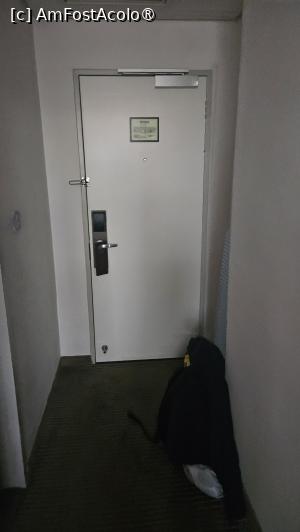 [P04] camera de hotel » foto by robert
 - 
<span class="allrVoted glyphicon glyphicon-heart hidden" id="av1512357"></span>
<a class="m-l-10 hidden" id="sv1512357" onclick="voting_Foto_DelVot(,1512357,29215)" role="button">șterge vot <span class="glyphicon glyphicon-remove"></span></a>
<a id="v91512357" class=" c-red"  onclick="voting_Foto_SetVot(1512357)" role="button"><span class="glyphicon glyphicon-heart-empty"></span> <b>LIKE</b> = Votează poza</a> <img class="hidden"  id="f1512357W9" src="/imagini/loader.gif" border="0" /><span class="AjErrMes hidden" id="e1512357ErM"></span>