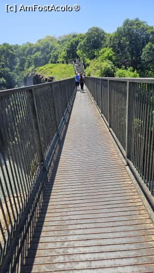 [P21] Knife-Edge Bridge » foto by robert
 - 
<span class="allrVoted glyphicon glyphicon-heart hidden" id="av1513769"></span>
<a class="m-l-10 hidden" id="sv1513769" onclick="voting_Foto_DelVot(,1513769,29216)" role="button">șterge vot <span class="glyphicon glyphicon-remove"></span></a>
<a id="v91513769" class=" c-red"  onclick="voting_Foto_SetVot(1513769)" role="button"><span class="glyphicon glyphicon-heart-empty"></span> <b>LIKE</b> = Votează poza</a> <img class="hidden"  id="f1513769W9" src="/imagini/loader.gif" border="0" /><span class="AjErrMes hidden" id="e1513769ErM"></span>