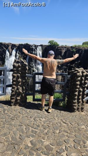 [P22] amfostșiioacolo » foto by robert
 - 
<span class="allrVoted glyphicon glyphicon-heart hidden" id="av1513770"></span>
<a class="m-l-10 hidden" id="sv1513770" onclick="voting_Foto_DelVot(,1513770,29216)" role="button">șterge vot <span class="glyphicon glyphicon-remove"></span></a>
<a id="v91513770" class=" c-red"  onclick="voting_Foto_SetVot(1513770)" role="button"><span class="glyphicon glyphicon-heart-empty"></span> <b>LIKE</b> = Votează poza</a> <img class="hidden"  id="f1513770W9" src="/imagini/loader.gif" border="0" /><span class="AjErrMes hidden" id="e1513770ErM"></span>