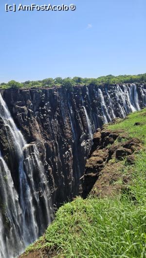 [P24] Victoria falls » foto by robert
 - 
<span class="allrVoted glyphicon glyphicon-heart hidden" id="av1513772"></span>
<a class="m-l-10 hidden" id="sv1513772" onclick="voting_Foto_DelVot(,1513772,29216)" role="button">șterge vot <span class="glyphicon glyphicon-remove"></span></a>
<a id="v91513772" class=" c-red"  onclick="voting_Foto_SetVot(1513772)" role="button"><span class="glyphicon glyphicon-heart-empty"></span> <b>LIKE</b> = Votează poza</a> <img class="hidden"  id="f1513772W9" src="/imagini/loader.gif" border="0" /><span class="AjErrMes hidden" id="e1513772ErM"></span>