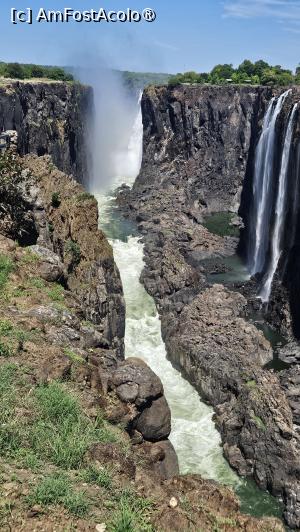 [P26] Victoria falls » foto by robert
 - 
<span class="allrVoted glyphicon glyphicon-heart hidden" id="av1513774"></span>
<a class="m-l-10 hidden" id="sv1513774" onclick="voting_Foto_DelVot(,1513774,29216)" role="button">șterge vot <span class="glyphicon glyphicon-remove"></span></a>
<a id="v91513774" class=" c-red"  onclick="voting_Foto_SetVot(1513774)" role="button"><span class="glyphicon glyphicon-heart-empty"></span> <b>LIKE</b> = Votează poza</a> <img class="hidden"  id="f1513774W9" src="/imagini/loader.gif" border="0" /><span class="AjErrMes hidden" id="e1513774ErM"></span>