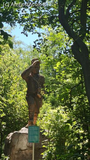 [P07] Livingstone in persoana » foto by robert
 - 
<span class="allrVoted glyphicon glyphicon-heart hidden" id="av1513755"></span>
<a class="m-l-10 hidden" id="sv1513755" onclick="voting_Foto_DelVot(,1513755,29216)" role="button">șterge vot <span class="glyphicon glyphicon-remove"></span></a>
<a id="v91513755" class=" c-red"  onclick="voting_Foto_SetVot(1513755)" role="button"><span class="glyphicon glyphicon-heart-empty"></span> <b>LIKE</b> = Votează poza</a> <img class="hidden"  id="f1513755W9" src="/imagini/loader.gif" border="0" /><span class="AjErrMes hidden" id="e1513755ErM"></span>