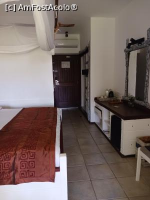 [P03] camera » foto by nela b
 - 
<span class="allrVoted glyphicon glyphicon-heart hidden" id="av1512785"></span>
<a class="m-l-10 hidden" id="sv1512785" onclick="voting_Foto_DelVot(,1512785,29217)" role="button">șterge vot <span class="glyphicon glyphicon-remove"></span></a>
<a id="v91512785" class=" c-red"  onclick="voting_Foto_SetVot(1512785)" role="button"><span class="glyphicon glyphicon-heart-empty"></span> <b>LIKE</b> = Votează poza</a> <img class="hidden"  id="f1512785W9" src="/imagini/loader.gif" border="0" /><span class="AjErrMes hidden" id="e1512785ErM"></span>