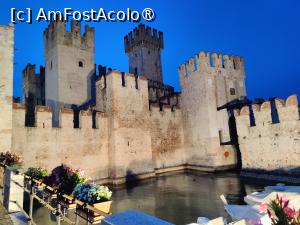 [P47] Castelul din Sirmione » foto by crismis
 - 
<span class="allrVoted glyphicon glyphicon-heart hidden" id="av1513937"></span>
<a class="m-l-10 hidden" id="sv1513937" onclick="voting_Foto_DelVot(,1513937,29221)" role="button">șterge vot <span class="glyphicon glyphicon-remove"></span></a>
<a id="v91513937" class=" c-red"  onclick="voting_Foto_SetVot(1513937)" role="button"><span class="glyphicon glyphicon-heart-empty"></span> <b>LIKE</b> = Votează poza</a> <img class="hidden"  id="f1513937W9" src="/imagini/loader.gif" border="0" /><span class="AjErrMes hidden" id="e1513937ErM"></span>