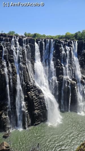 [P30] Victoria falls » foto by robert
 - 
<span class="allrVoted glyphicon glyphicon-heart hidden" id="av1513778"></span>
<a class="m-l-10 hidden" id="sv1513778" onclick="voting_Foto_DelVot(,1513778,29229)" role="button">șterge vot <span class="glyphicon glyphicon-remove"></span></a>
<a id="v91513778" class=" c-red"  onclick="voting_Foto_SetVot(1513778)" role="button"><span class="glyphicon glyphicon-heart-empty"></span> <b>LIKE</b> = Votează poza</a> <img class="hidden"  id="f1513778W9" src="/imagini/loader.gif" border="0" /><span class="AjErrMes hidden" id="e1513778ErM"></span>