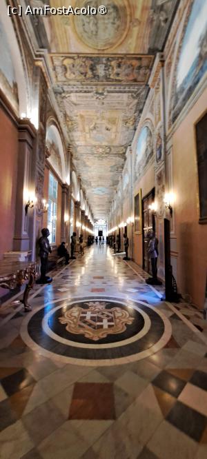 [P76] Coridor vestit » foto by irinad
 - 
<span class="allrVoted glyphicon glyphicon-heart hidden" id="av1514747"></span>
<a class="m-l-10 hidden" id="sv1514747" onclick="voting_Foto_DelVot(,1514747,29231)" role="button">șterge vot <span class="glyphicon glyphicon-remove"></span></a>
<a id="v91514747" class=" c-red"  onclick="voting_Foto_SetVot(1514747)" role="button"><span class="glyphicon glyphicon-heart-empty"></span> <b>LIKE</b> = Votează poza</a> <img class="hidden"  id="f1514747W9" src="/imagini/loader.gif" border="0" /><span class="AjErrMes hidden" id="e1514747ErM"></span>