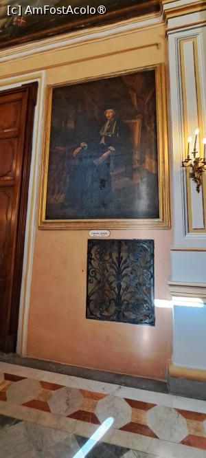 [P79] Portrete ale Marilor Maeștri precum acesta sunt expuse pe pereții coridorului » foto by irinad
 - 
<span class="allrVoted glyphicon glyphicon-heart hidden" id="av1514750"></span>
<a class="m-l-10 hidden" id="sv1514750" onclick="voting_Foto_DelVot(,1514750,29231)" role="button">șterge vot <span class="glyphicon glyphicon-remove"></span></a>
<a id="v91514750" class=" c-red"  onclick="voting_Foto_SetVot(1514750)" role="button"><span class="glyphicon glyphicon-heart-empty"></span> <b>LIKE</b> = Votează poza</a> <img class="hidden"  id="f1514750W9" src="/imagini/loader.gif" border="0" /><span class="AjErrMes hidden" id="e1514750ErM"></span>