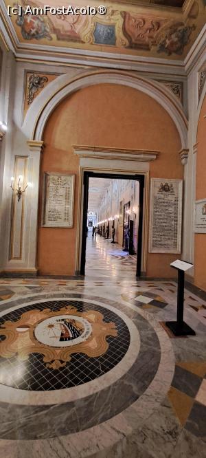 [P82] Arcada pe ale cărei părți sunt expuse numele Marilor Meștri și numele guvernatorilor după perioada franceză » foto by irinad
 - 
<span class="allrVoted glyphicon glyphicon-heart hidden" id="av1514753"></span>
<a class="m-l-10 hidden" id="sv1514753" onclick="voting_Foto_DelVot(,1514753,29231)" role="button">șterge vot <span class="glyphicon glyphicon-remove"></span></a>
<a id="v91514753" class=" c-red"  onclick="voting_Foto_SetVot(1514753)" role="button"><span class="glyphicon glyphicon-heart-empty"></span> <b>LIKE</b> = Votează poza</a> <img class="hidden"  id="f1514753W9" src="/imagini/loader.gif" border="0" /><span class="AjErrMes hidden" id="e1514753ErM"></span>