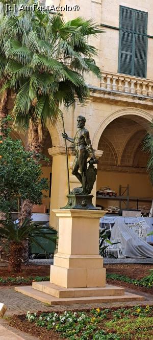 [P88] Statuia lui Neptun » foto by irinad
 - 
<span class="allrVoted glyphicon glyphicon-heart hidden" id="av1514759"></span>
<a class="m-l-10 hidden" id="sv1514759" onclick="voting_Foto_DelVot(,1514759,29231)" role="button">șterge vot <span class="glyphicon glyphicon-remove"></span></a>
<a id="v91514759" class=" c-red"  onclick="voting_Foto_SetVot(1514759)" role="button"><span class="glyphicon glyphicon-heart-empty"></span> <b>LIKE</b> = Votează poza</a> <img class="hidden"  id="f1514759W9" src="/imagini/loader.gif" border="0" /><span class="AjErrMes hidden" id="e1514759ErM"></span>