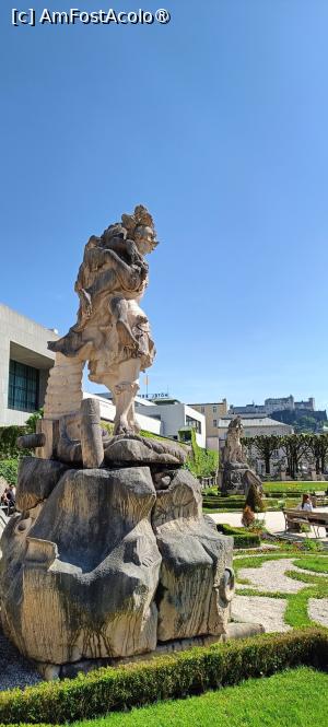 [P19] Două din statuile reprezentând cele „4 elemente” (în prim plan „Apa”: Paris o fură pe Elena). » foto by tata123 🔱
 - 
<span class="allrVoted glyphicon glyphicon-heart hidden" id="av1518871"></span>
<a class="m-l-10 hidden" id="sv1518871" onclick="voting_Foto_DelVot(,1518871,29235)" role="button">șterge vot <span class="glyphicon glyphicon-remove"></span></a>
<a id="v91518871" class=" c-red"  onclick="voting_Foto_SetVot(1518871)" role="button"><span class="glyphicon glyphicon-heart-empty"></span> <b>LIKE</b> = Votează poza</a> <img class="hidden"  id="f1518871W9" src="/imagini/loader.gif" border="0" /><span class="AjErrMes hidden" id="e1518871ErM"></span>