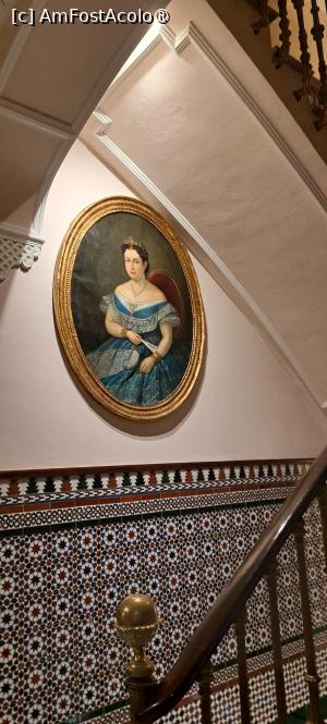 [P13] Hotel Europa, tablou pe casa scării » foto by irinad
 - 
<span class="allrVoted glyphicon glyphicon-heart hidden" id="av1516682"></span>
<a class="m-l-10 hidden" id="sv1516682" onclick="voting_Foto_DelVot(,1516682,29240)" role="button">șterge vot <span class="glyphicon glyphicon-remove"></span></a>
<a id="v91516682" class=" c-red"  onclick="voting_Foto_SetVot(1516682)" role="button"><span class="glyphicon glyphicon-heart-empty"></span> <b>LIKE</b> = Votează poza</a> <img class="hidden"  id="f1516682W9" src="/imagini/loader.gif" border="0" /><span class="AjErrMes hidden" id="e1516682ErM"></span>