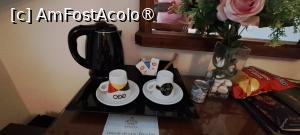 [P29] Hotel Europa, tava cu cești și cană-fierbător » foto by irinad
 - 
<span class="allrVoted glyphicon glyphicon-heart hidden" id="av1516698"></span>
<a class="m-l-10 hidden" id="sv1516698" onclick="voting_Foto_DelVot(,1516698,29240)" role="button">șterge vot <span class="glyphicon glyphicon-remove"></span></a>
<a id="v91516698" class=" c-red"  onclick="voting_Foto_SetVot(1516698)" role="button"><span class="glyphicon glyphicon-heart-empty"></span> <b>LIKE</b> = Votează poza</a> <img class="hidden"  id="f1516698W9" src="/imagini/loader.gif" border="0" /><span class="AjErrMes hidden" id="e1516698ErM"></span>