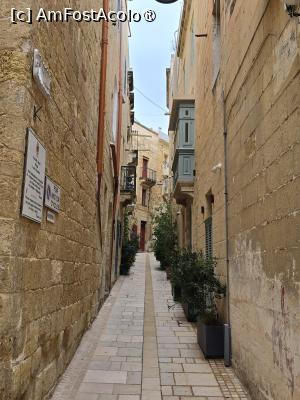 [P19] Birgu » foto by Mirinda
 - 
<span class="allrVoted glyphicon glyphicon-heart hidden" id="av1518191"></span>
<a class="m-l-10 hidden" id="sv1518191" onclick="voting_Foto_DelVot(,1518191,29252)" role="button">șterge vot <span class="glyphicon glyphicon-remove"></span></a>
<a id="v91518191" class=" c-red"  onclick="voting_Foto_SetVot(1518191)" role="button"><span class="glyphicon glyphicon-heart-empty"></span> <b>LIKE</b> = Votează poza</a> <img class="hidden"  id="f1518191W9" src="/imagini/loader.gif" border="0" /><span class="AjErrMes hidden" id="e1518191ErM"></span>