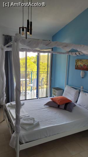 [P03] Camera dubla. Aelia Studios, Koikounaries » foto by vlado2
 - 
<span class="allrVoted glyphicon glyphicon-heart hidden" id="av1518396"></span>
<a class="m-l-10 hidden" id="sv1518396" onclick="voting_Foto_DelVot(,1518396,29254)" role="button">șterge vot <span class="glyphicon glyphicon-remove"></span></a>
<a id="v91518396" class=" c-red"  onclick="voting_Foto_SetVot(1518396)" role="button"><span class="glyphicon glyphicon-heart-empty"></span> <b>LIKE</b> = Votează poza</a> <img class="hidden"  id="f1518396W9" src="/imagini/loader.gif" border="0" /><span class="AjErrMes hidden" id="e1518396ErM"></span>