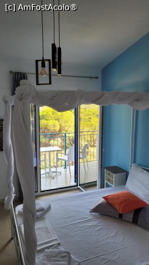 [P04] Camera dubla. Aelia Studios, Koikounaries » foto by vlado2
 - 
<span class="allrVoted glyphicon glyphicon-heart hidden" id="av1518397"></span>
<a class="m-l-10 hidden" id="sv1518397" onclick="voting_Foto_DelVot(,1518397,29254)" role="button">șterge vot <span class="glyphicon glyphicon-remove"></span></a>
<a id="v91518397" class=" c-red"  onclick="voting_Foto_SetVot(1518397)" role="button"><span class="glyphicon glyphicon-heart-empty"></span> <b>LIKE</b> = Votează poza</a> <img class="hidden"  id="f1518397W9" src="/imagini/loader.gif" border="0" /><span class="AjErrMes hidden" id="e1518397ErM"></span>