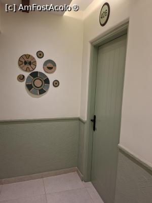 [P10] Giza, Egipt, „Pyramids Spiritual Gate” Hotel, Camera noastră, 406, de la Etajul 3, verde » foto by mprofeanu
 - 
<span class="allrVoted glyphicon glyphicon-heart hidden" id="av1519599"></span>
<a class="m-l-10 hidden" id="sv1519599" onclick="voting_Foto_DelVot(,1519599,29265)" role="button">șterge vot <span class="glyphicon glyphicon-remove"></span></a>
<a id="v91519599" class=" c-red"  onclick="voting_Foto_SetVot(1519599)" role="button"><span class="glyphicon glyphicon-heart-empty"></span> <b>LIKE</b> = Votează poza</a> <img class="hidden"  id="f1519599W9" src="/imagini/loader.gif" border="0" /><span class="AjErrMes hidden" id="e1519599ErM"></span>