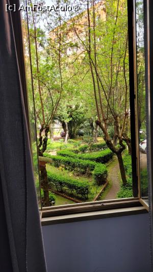 [P03] Vedere din cameră. Alex Place, Roma » foto by vlado2
 - 
<span class="allrVoted glyphicon glyphicon-heart hidden" id="av1519873"></span>
<a class="m-l-10 hidden" id="sv1519873" onclick="voting_Foto_DelVot(,1519873,29268)" role="button">șterge vot <span class="glyphicon glyphicon-remove"></span></a>
<a id="v91519873" class=" c-red"  onclick="voting_Foto_SetVot(1519873)" role="button"><span class="glyphicon glyphicon-heart-empty"></span> <b>LIKE</b> = Votează poza</a> <img class="hidden"  id="f1519873W9" src="/imagini/loader.gif" border="0" /><span class="AjErrMes hidden" id="e1519873ErM"></span>