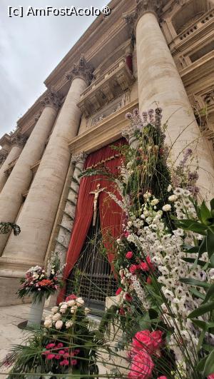 [P07] Vatican, a doua zi după slujba de Paște » foto by vlado2
 - 
<span class="allrVoted glyphicon glyphicon-heart hidden" id="av1519877"></span>
<a class="m-l-10 hidden" id="sv1519877" onclick="voting_Foto_DelVot(,1519877,29268)" role="button">șterge vot <span class="glyphicon glyphicon-remove"></span></a>
<a id="v91519877" class=" c-red"  onclick="voting_Foto_SetVot(1519877)" role="button"><span class="glyphicon glyphicon-heart-empty"></span> <b>LIKE</b> = Votează poza</a> <img class="hidden"  id="f1519877W9" src="/imagini/loader.gif" border="0" /><span class="AjErrMes hidden" id="e1519877ErM"></span>