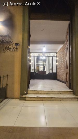 [P23] pe la receptie » foto by robert
 - 
<span class="allrVoted glyphicon glyphicon-heart hidden" id="av1520152"></span>
<a class="m-l-10 hidden" id="sv1520152" onclick="voting_Foto_DelVot(,1520152,29270)" role="button">șterge vot <span class="glyphicon glyphicon-remove"></span></a>
<a id="v91520152" class=" c-red"  onclick="voting_Foto_SetVot(1520152)" role="button"><span class="glyphicon glyphicon-heart-empty"></span> <b>LIKE</b> = Votează poza</a> <img class="hidden"  id="f1520152W9" src="/imagini/loader.gif" border="0" /><span class="AjErrMes hidden" id="e1520152ErM"></span>