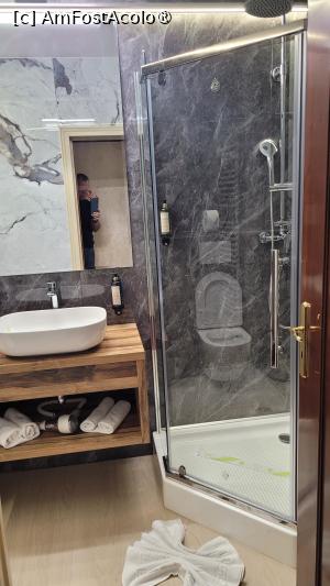 [P10] Baia - Hotel Bavaria, Craiova » foto by vlado2
 - 
<span class="allrVoted glyphicon glyphicon-heart hidden" id="av1525573"></span>
<a class="m-l-10 hidden" id="sv1525573" onclick="voting_Foto_DelVot(,1525573,29272)" role="button">șterge vot <span class="glyphicon glyphicon-remove"></span></a>
<a id="v91525573" class=" c-red"  onclick="voting_Foto_SetVot(1525573)" role="button"><span class="glyphicon glyphicon-heart-empty"></span> <b>LIKE</b> = Votează poza</a> <img class="hidden"  id="f1525573W9" src="/imagini/loader.gif" border="0" /><span class="AjErrMes hidden" id="e1525573ErM"></span>