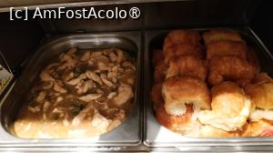 [P18] Hotel Broadway, micul dejun » foto by elenaadina
 - 
<span class="allrVoted glyphicon glyphicon-heart hidden" id="av1520545"></span>
<a class="m-l-10 hidden" id="sv1520545" onclick="voting_Foto_DelVot(,1520545,29276)" role="button">șterge vot <span class="glyphicon glyphicon-remove"></span></a>
<a id="v91520545" class=" c-red"  onclick="voting_Foto_SetVot(1520545)" role="button"><span class="glyphicon glyphicon-heart-empty"></span> <b>LIKE</b> = Votează poza</a> <img class="hidden"  id="f1520545W9" src="/imagini/loader.gif" border="0" /><span class="AjErrMes hidden" id="e1520545ErM"></span>