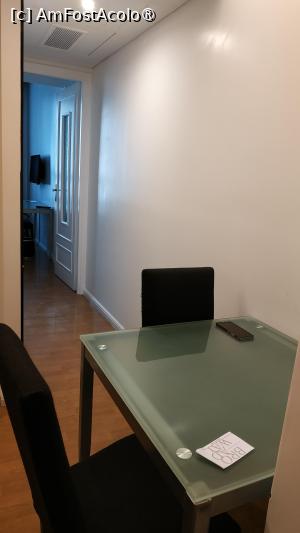 [P04] Hotel Broadway, prima camera » foto by elenaadina
 - 
<span class="allrVoted glyphicon glyphicon-heart hidden" id="av1520531"></span>
<a class="m-l-10 hidden" id="sv1520531" onclick="voting_Foto_DelVot(,1520531,29276)" role="button">șterge vot <span class="glyphicon glyphicon-remove"></span></a>
<a id="v91520531" class=" c-red"  onclick="voting_Foto_SetVot(1520531)" role="button"><span class="glyphicon glyphicon-heart-empty"></span> <b>LIKE</b> = Votează poza</a> <img class="hidden"  id="f1520531W9" src="/imagini/loader.gif" border="0" /><span class="AjErrMes hidden" id="e1520531ErM"></span>