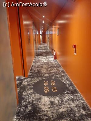 [P08] UNA Hotels Bologna Centro » foto by adso
 - 
<span class="allrVoted glyphicon glyphicon-heart hidden" id="av1521263"></span>
<a class="m-l-10 hidden" id="sv1521263" onclick="voting_Foto_DelVot(,1521263,29279)" role="button">șterge vot <span class="glyphicon glyphicon-remove"></span></a>
<a id="v91521263" class=" c-red"  onclick="voting_Foto_SetVot(1521263)" role="button"><span class="glyphicon glyphicon-heart-empty"></span> <b>LIKE</b> = Votează poza</a> <img class="hidden"  id="f1521263W9" src="/imagini/loader.gif" border="0" /><span class="AjErrMes hidden" id="e1521263ErM"></span>