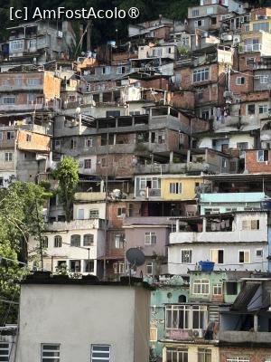 [P51] Favela Carioca » foto by AZE
 - 
<span class="allrVoted glyphicon glyphicon-heart hidden" id="av1523691"></span>
<a class="m-l-10 hidden" id="sv1523691" onclick="voting_Foto_DelVot(,1523691,29290)" role="button">șterge vot <span class="glyphicon glyphicon-remove"></span></a>
<a id="v91523691" class=" c-red"  onclick="voting_Foto_SetVot(1523691)" role="button"><span class="glyphicon glyphicon-heart-empty"></span> <b>LIKE</b> = Votează poza</a> <img class="hidden"  id="f1523691W9" src="/imagini/loader.gif" border="0" /><span class="AjErrMes hidden" id="e1523691ErM"></span>