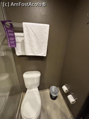 [P18] Baie,zona WC » foto by AZE
 - 
<span class="allrVoted glyphicon glyphicon-heart hidden" id="av1524186"></span>
<a class="m-l-10 hidden" id="sv1524186" onclick="voting_Foto_DelVot(,1524186,29291)" role="button">șterge vot <span class="glyphicon glyphicon-remove"></span></a>
<a id="v91524186" class=" c-red"  onclick="voting_Foto_SetVot(1524186)" role="button"><span class="glyphicon glyphicon-heart-empty"></span> <b>LIKE</b> = Votează poza</a> <img class="hidden"  id="f1524186W9" src="/imagini/loader.gif" border="0" /><span class="AjErrMes hidden" id="e1524186ErM"></span>