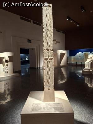 [P04] Necropola Saqqara, Muzeul Imhotep, Montant de ușă la templul funerar al lui Djoser, Dinastia 3, sec. 27 î. Hr. » foto by mprofeanu
 - 
<span class="allrVoted glyphicon glyphicon-heart hidden" id="av1525327"></span>
<a class="m-l-10 hidden" id="sv1525327" onclick="voting_Foto_DelVot(,1525327,29302)" role="button">șterge vot <span class="glyphicon glyphicon-remove"></span></a>
<a id="v91525327" class=" c-red"  onclick="voting_Foto_SetVot(1525327)" role="button"><span class="glyphicon glyphicon-heart-empty"></span> <b>LIKE</b> = Votează poza</a> <img class="hidden"  id="f1525327W9" src="/imagini/loader.gif" border="0" /><span class="AjErrMes hidden" id="e1525327ErM"></span>