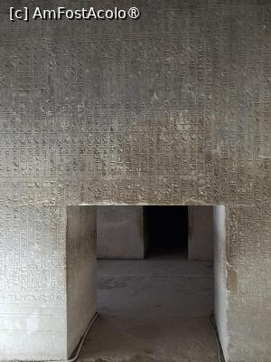 [P40] Necropola Saqqara, Mastaba lui Mereruka, Anticamera cu Textele Piramidelor, se văd mai bine... » foto by mprofeanu
 - 
<span class="allrVoted glyphicon glyphicon-heart hidden" id="av1525363"></span>
<a class="m-l-10 hidden" id="sv1525363" onclick="voting_Foto_DelVot(,1525363,29302)" role="button">șterge vot <span class="glyphicon glyphicon-remove"></span></a>
<a id="v91525363" class=" c-red"  onclick="voting_Foto_SetVot(1525363)" role="button"><span class="glyphicon glyphicon-heart-empty"></span> <b>LIKE</b> = Votează poza</a> <img class="hidden"  id="f1525363W9" src="/imagini/loader.gif" border="0" /><span class="AjErrMes hidden" id="e1525363ErM"></span>