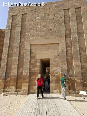 [P52] Necropola Saqqara, Complexul Piramidei Djoser, Intrarea » foto by mprofeanu
 - 
<span class="allrVoted glyphicon glyphicon-heart hidden" id="av1525375"></span>
<a class="m-l-10 hidden" id="sv1525375" onclick="voting_Foto_DelVot(,1525375,29302)" role="button">șterge vot <span class="glyphicon glyphicon-remove"></span></a>
<a id="v91525375" class=" c-red"  onclick="voting_Foto_SetVot(1525375)" role="button"><span class="glyphicon glyphicon-heart-empty"></span> <b>LIKE</b> = Votează poza</a> <img class="hidden"  id="f1525375W9" src="/imagini/loader.gif" border="0" /><span class="AjErrMes hidden" id="e1525375ErM"></span>