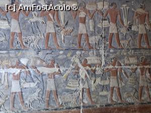 [P79] Necropola Saqqara, Mormântul lui Mehu, oameni cu ofrande » foto by mprofeanu
 - 
<span class="allrVoted glyphicon glyphicon-heart hidden" id="av1525402"></span>
<a class="m-l-10 hidden" id="sv1525402" onclick="voting_Foto_DelVot(,1525402,29302)" role="button">șterge vot <span class="glyphicon glyphicon-remove"></span></a>
<a id="v91525402" class=" c-red"  onclick="voting_Foto_SetVot(1525402)" role="button"><span class="glyphicon glyphicon-heart-empty"></span> <b>LIKE</b> = Votează poza</a> <img class="hidden"  id="f1525402W9" src="/imagini/loader.gif" border="0" /><span class="AjErrMes hidden" id="e1525402ErM"></span>