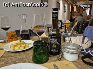 [P20] Hostaria Piave » foto by adso
 - 
<span class="allrVoted glyphicon glyphicon-heart hidden" id="av1525753"></span>
<a class="m-l-10 hidden" id="sv1525753" onclick="voting_Foto_DelVot(,1525753,29306)" role="button">șterge vot <span class="glyphicon glyphicon-remove"></span></a>
<a id="v91525753" class=" c-red"  onclick="voting_Foto_SetVot(1525753)" role="button"><span class="glyphicon glyphicon-heart-empty"></span> <b>LIKE</b> = Votează poza</a> <img class="hidden"  id="f1525753W9" src="/imagini/loader.gif" border="0" /><span class="AjErrMes hidden" id="e1525753ErM"></span>