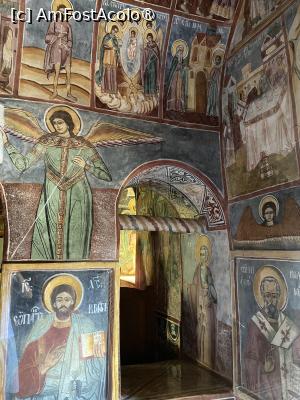 [P22] Mănăstirea Polovragi. » foto by Floria
 - 
<span class="allrVoted glyphicon glyphicon-heart hidden" id="av1526288"></span>
<a class="m-l-10 hidden" id="sv1526288" onclick="voting_Foto_DelVot(,1526288,29308)" role="button">șterge vot <span class="glyphicon glyphicon-remove"></span></a>
<a id="v91526288" class=" c-red"  onclick="voting_Foto_SetVot(1526288)" role="button"><span class="glyphicon glyphicon-heart-empty"></span> <b>LIKE</b> = Votează poza</a> <img class="hidden"  id="f1526288W9" src="/imagini/loader.gif" border="0" /><span class="AjErrMes hidden" id="e1526288ErM"></span>